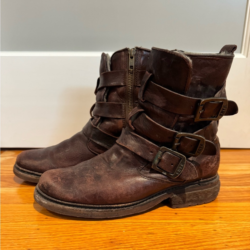 Frye Valerie Shearling Brown boots